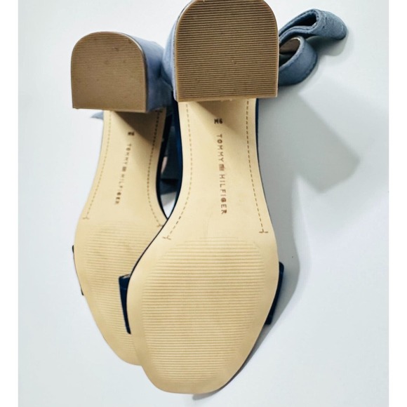 Tommy Hilfiger Women's Light Blue and Navy Suede Heels Size 9M - Picture 7 of 7